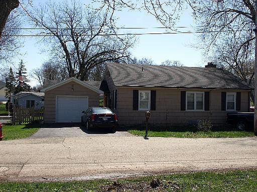 1st image of 9 N Atwater Pkwy