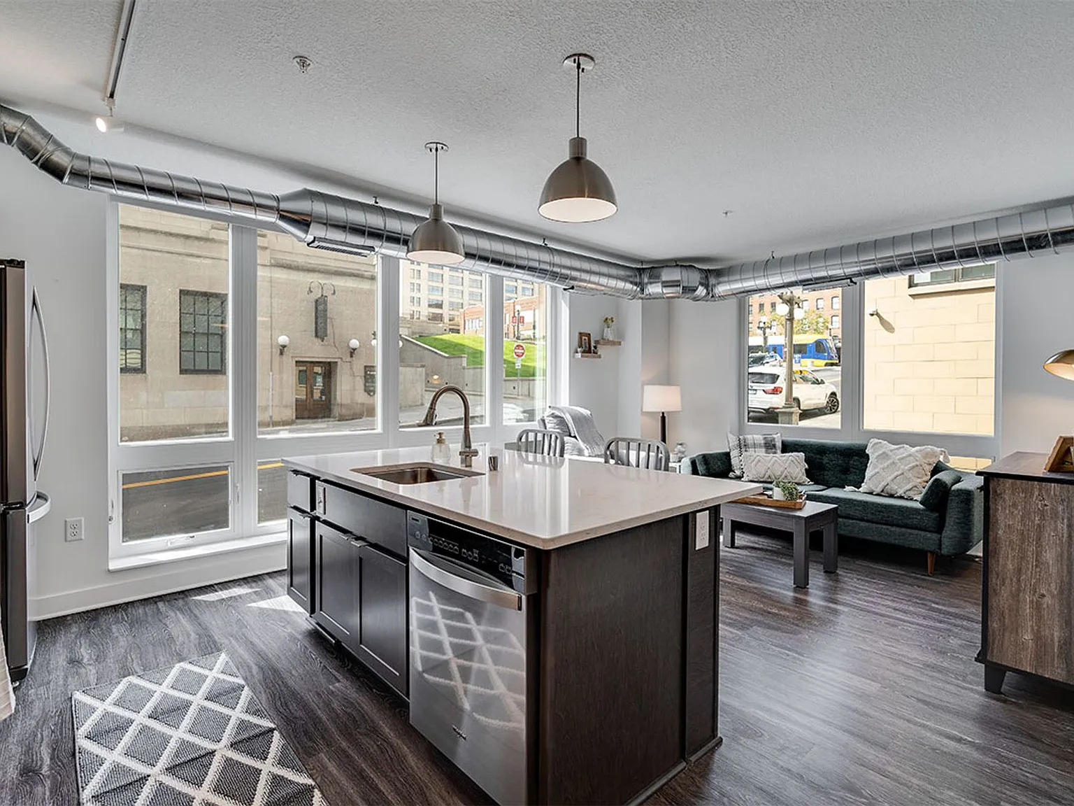 The Donegan Apartments — Photo 3