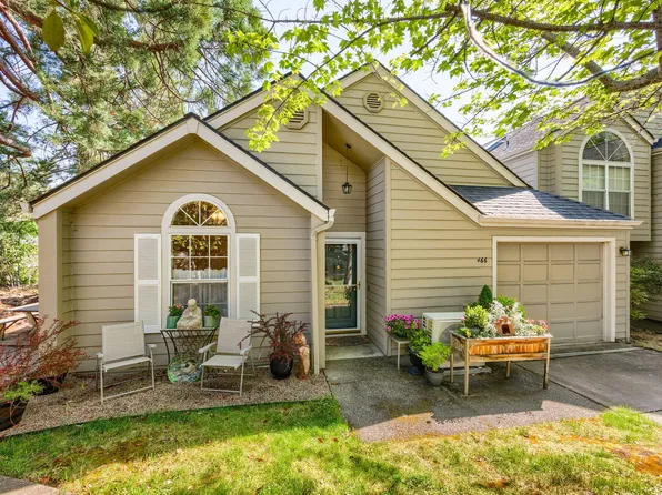 466 Lori Ln, Ashland, OR 97520