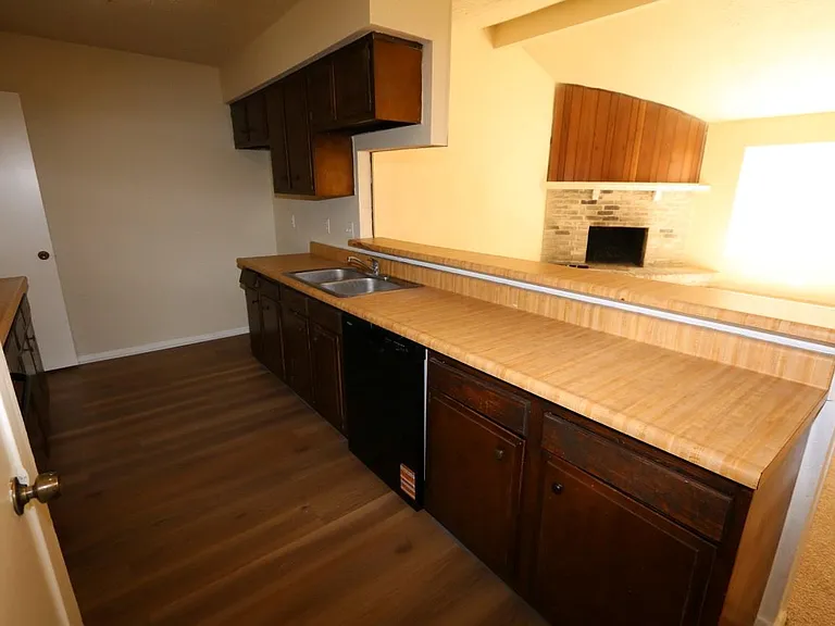9618 Rapid River Ln — Photo 3