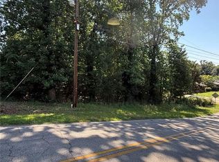 1978 Garden Dr #10, Gainesville, GA 30507