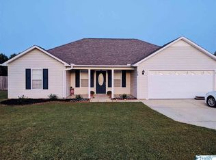 78 Meadowlark Dr, Hartselle, AL 35640