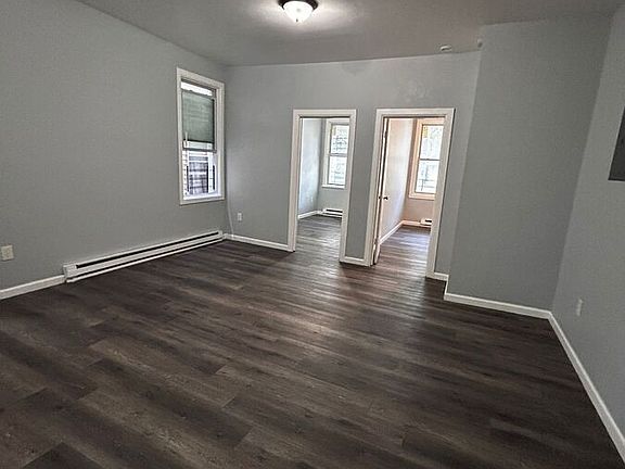 2nd image of 486 Walnut St