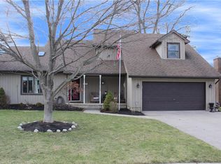 5152 Amherst Rd, Erie, PA 16506