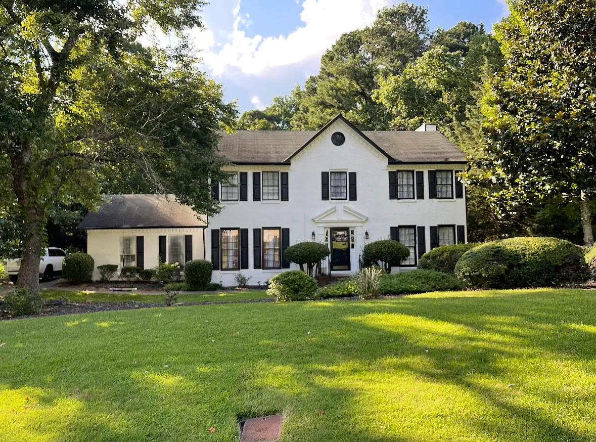 1521 Catherine Ct photo 1