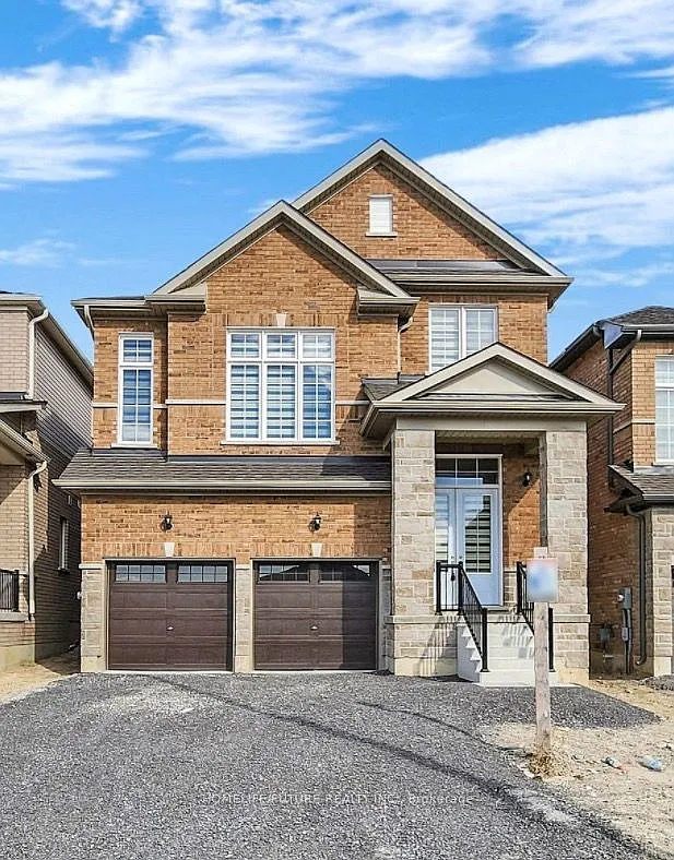 4 bed, $3,300 — Photo 1