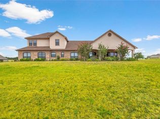 388 Canyon Creek Cir, Weatherford, TX 76087
