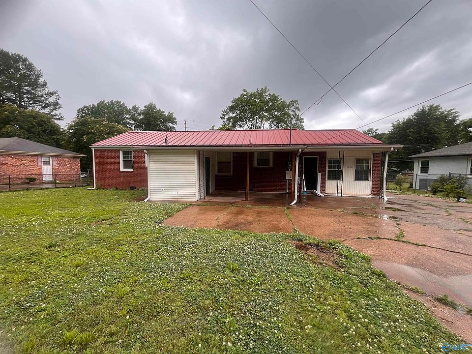 1st image of 3806 Lakeview Dr NW