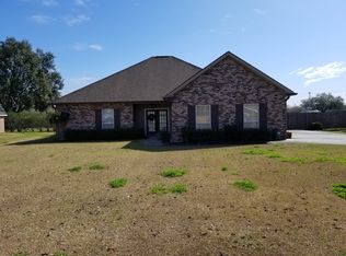 813 Oak Ln, Thibodaux, LA 70301