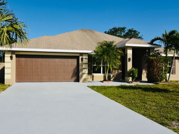 933 SW College Park Road, Port St Lucie, FL 34953