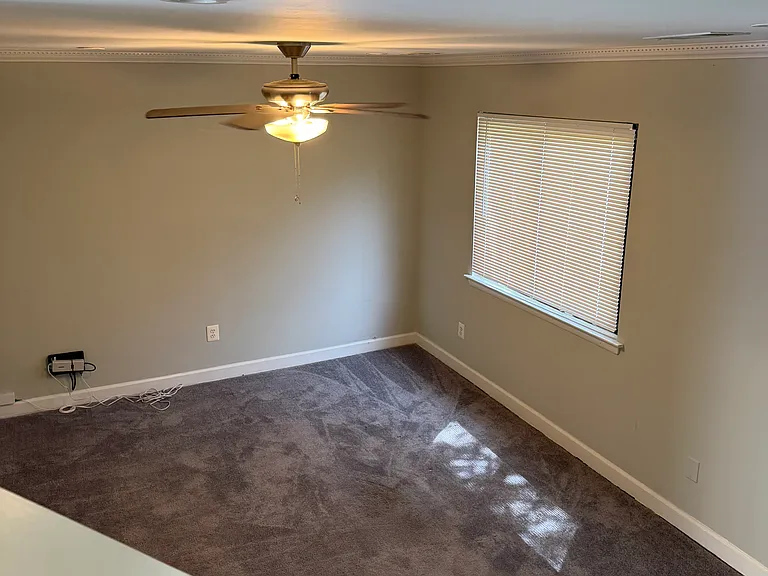 8409 Del Norte Ct — Photo 16