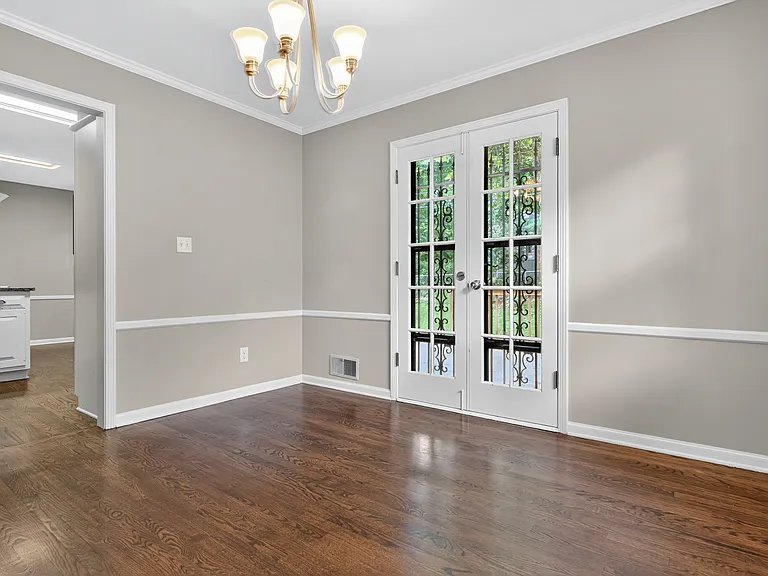 9535 Granada St — Photo 15