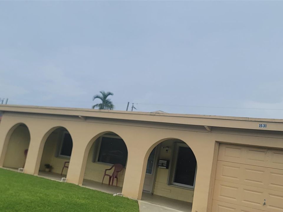 1st image of 1531 NW 32nd Avenue