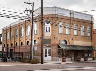 501 W Front St, Orange, TX 77630