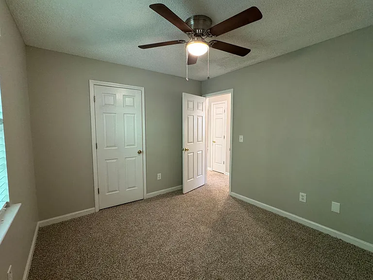 160 Bonnies Way — Photo 13