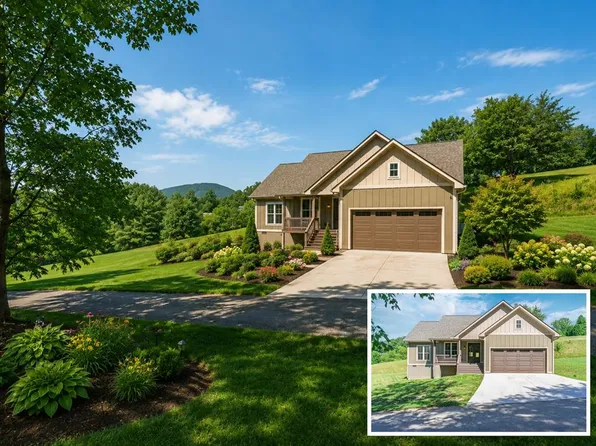 202 Jackson Heights Dr, Franklin, NC 28734