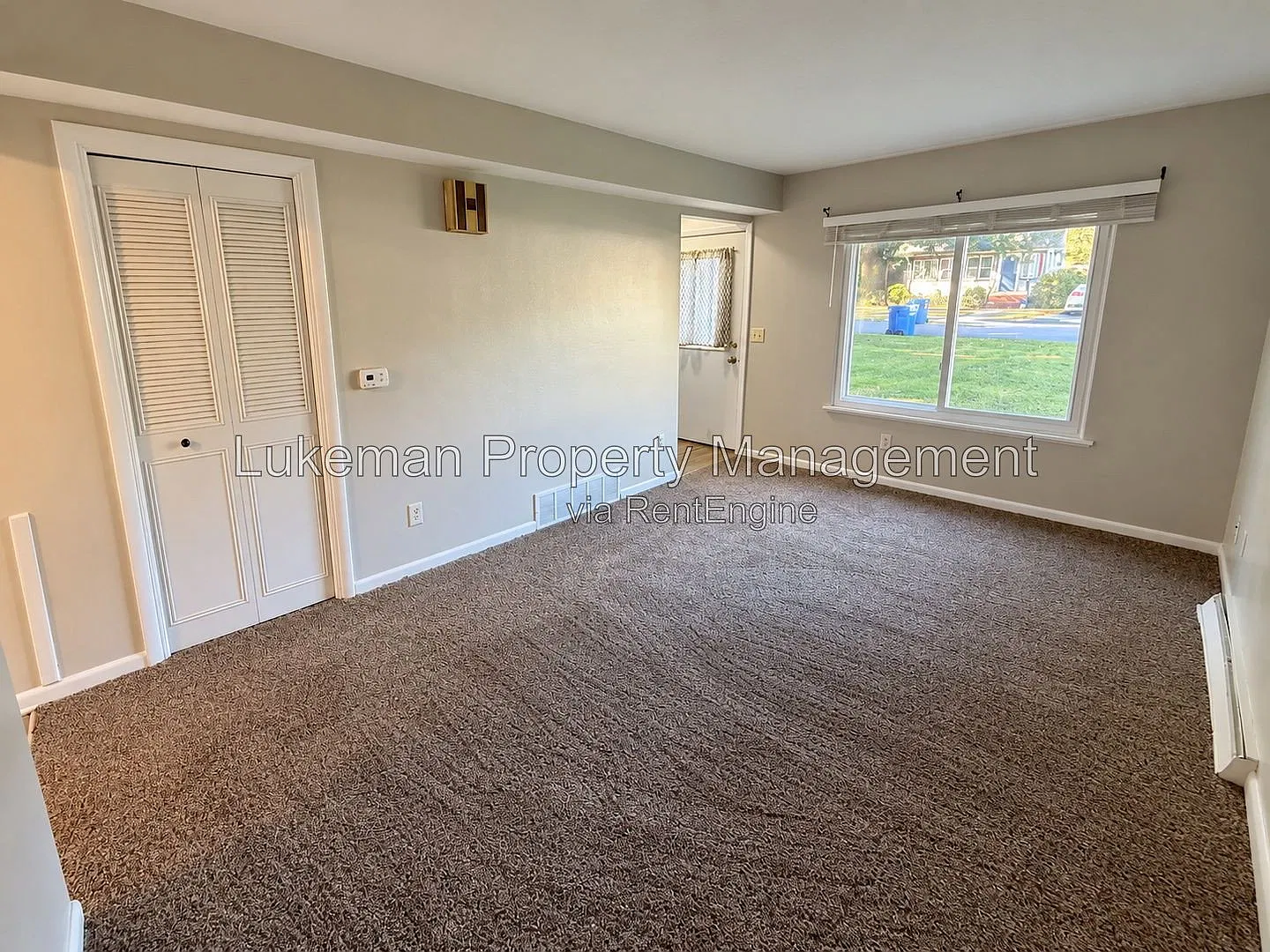 2 bed, 1.0 bath, 756 sqft, $900 — Photo 2