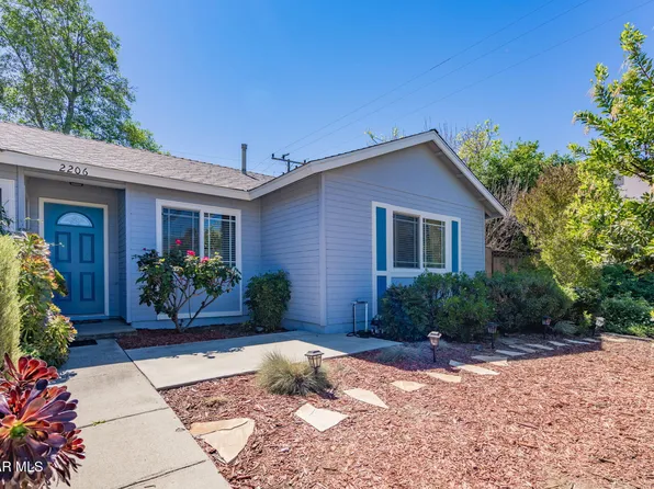 2206 Rosemary St, Simi Valley, CA 93065