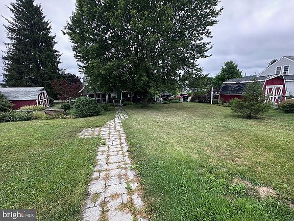 4th image of 11585 Clear Ridge Rd