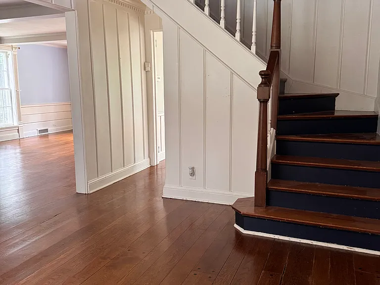 645 Wye Rd — Photo 4