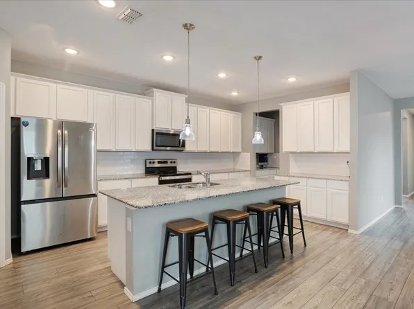 10021 Adams Ln, Providence Village, TX 76227