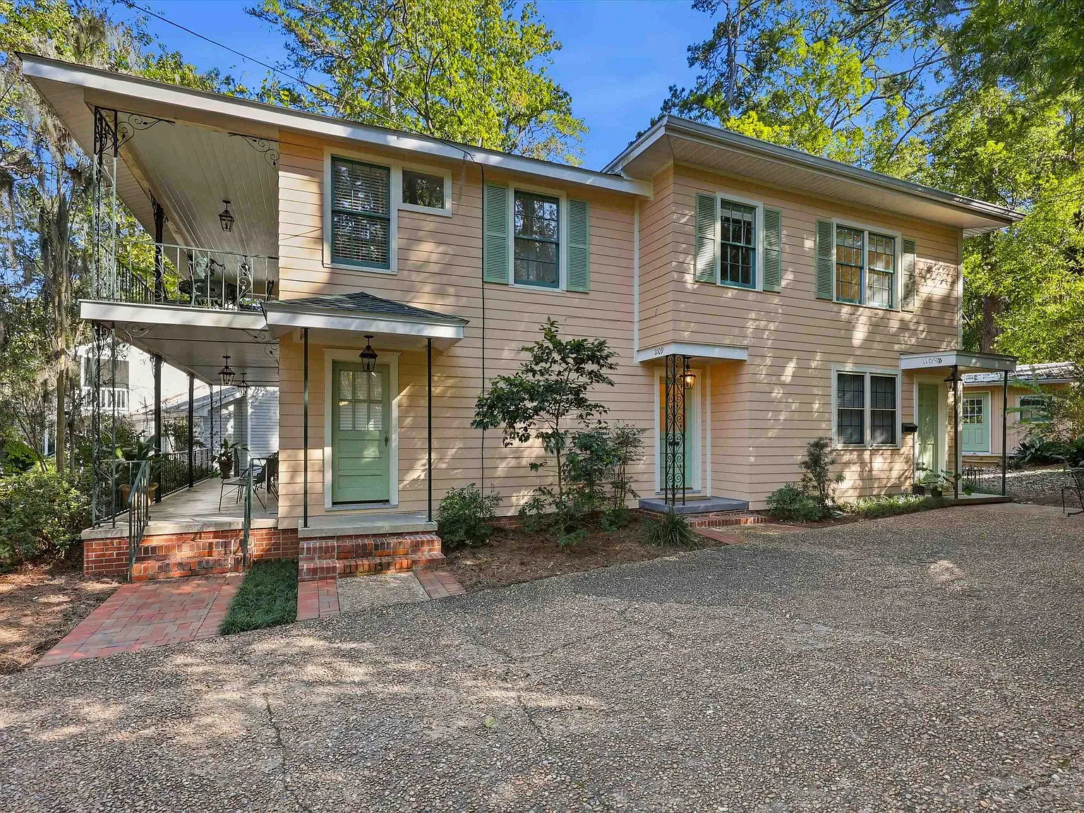 2 bed, 1450 sqft, $1,800 — Photo 3