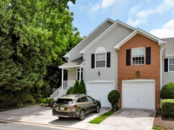 2102 Carrara Ct, Virginia Beach, VA 23456