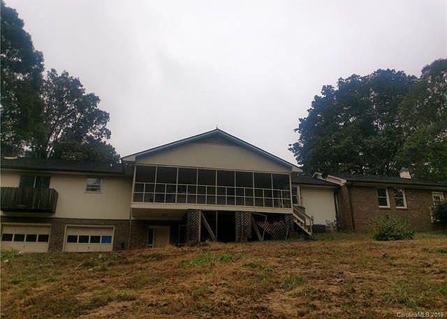 2nd image of 6739 Kluttz Rd
