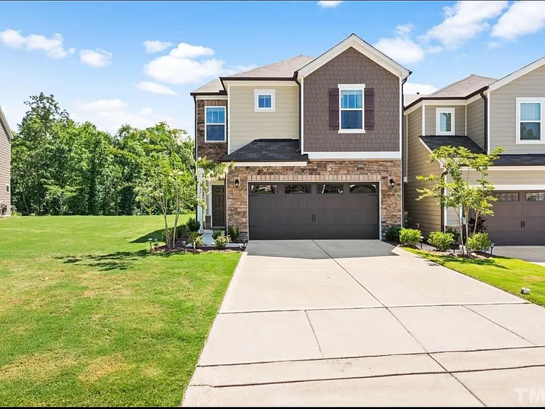 1129 Chestnut Bluff Run — Photo 1