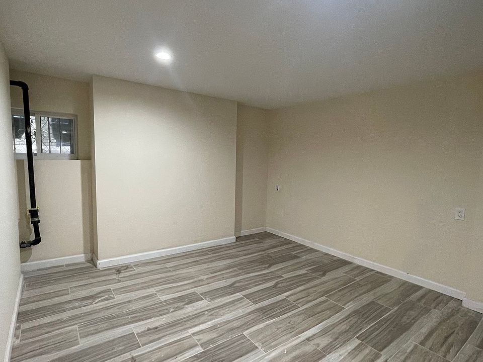 2nd image of 159-41 98th St
