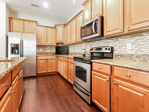2nd image of 10620 Lucaya Dr