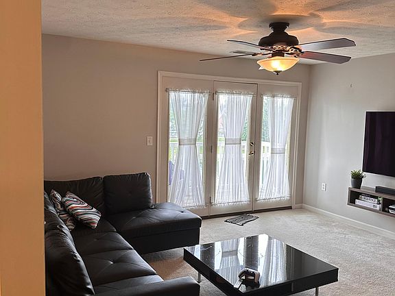 2nd image of 2630 Netherland Dr APT 208
