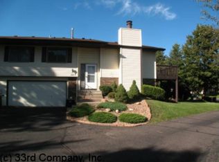 889 Heritage Ct W, Vadnais Heights, MN 55127