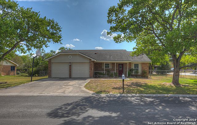 1st image of 1306 Oleander Dr