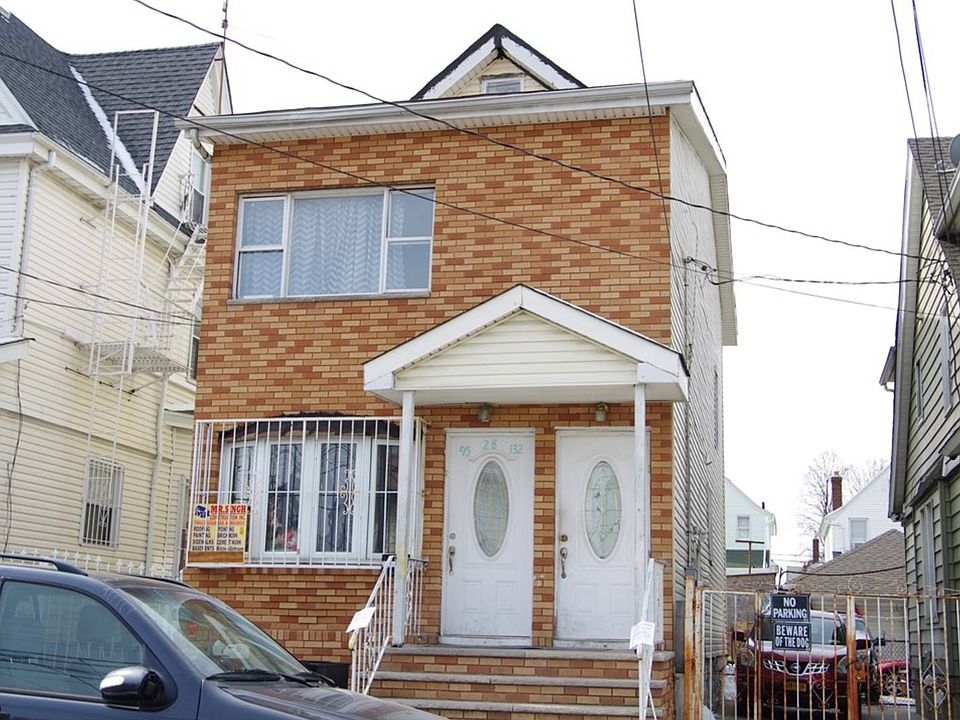 1st image of 9528 132nd St