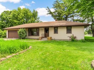 1780 Dellwood Ave, Roseville, MN 55113