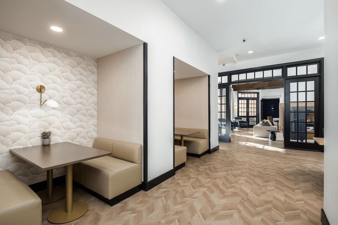 BRAND NEW Co-working Lounge