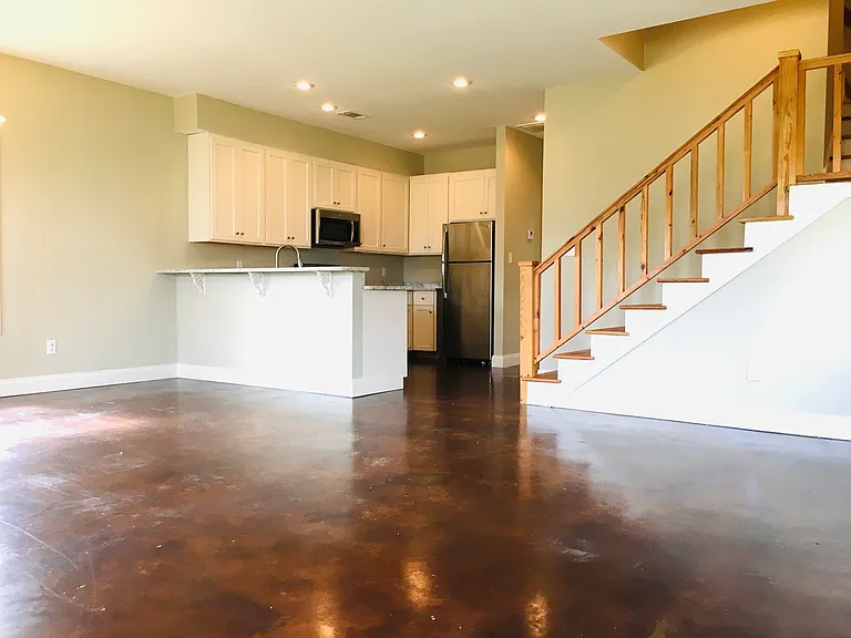 1315 Ashleys Dr #1315 — Photo 6