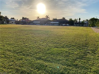 2465 Macadamia St, Saint James City, FL, 33956
