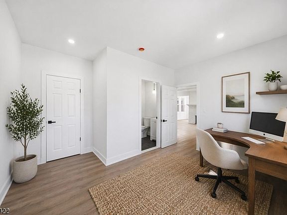 3rd image of 66 Girard Pl