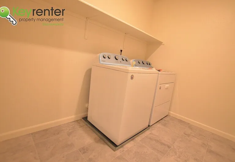 3055 Island Creek Way — Photo 27
