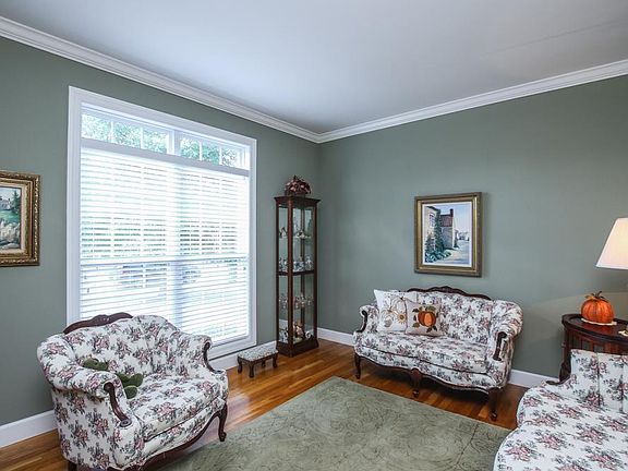 2nd image of 2650 Dora Elizabeth Ct