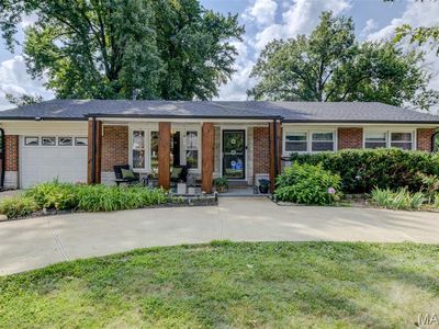 20 Alpha Dr, Florissant, MO, 63031