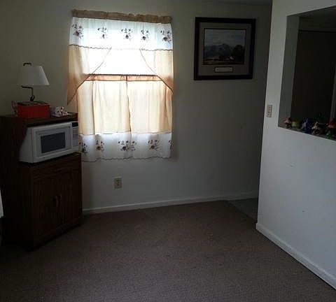 4th image of 2907-9 Cromwell Dr