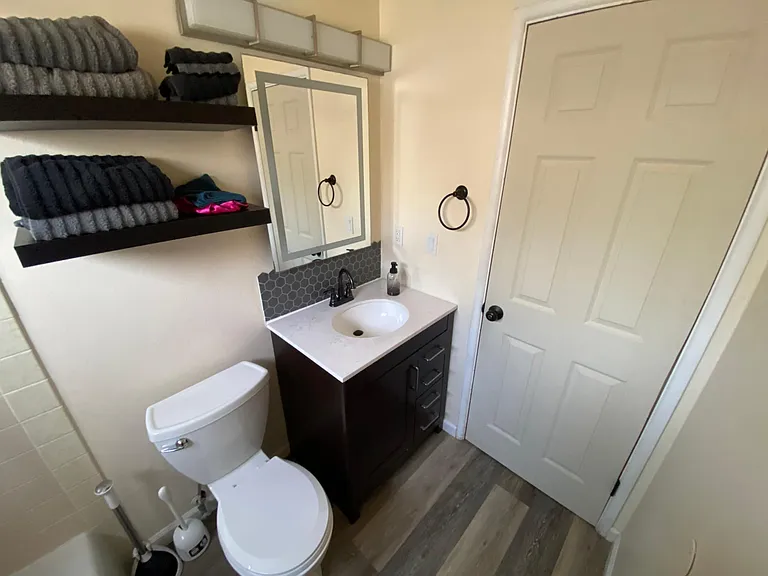 917 Evergreen Ln — Photo 10