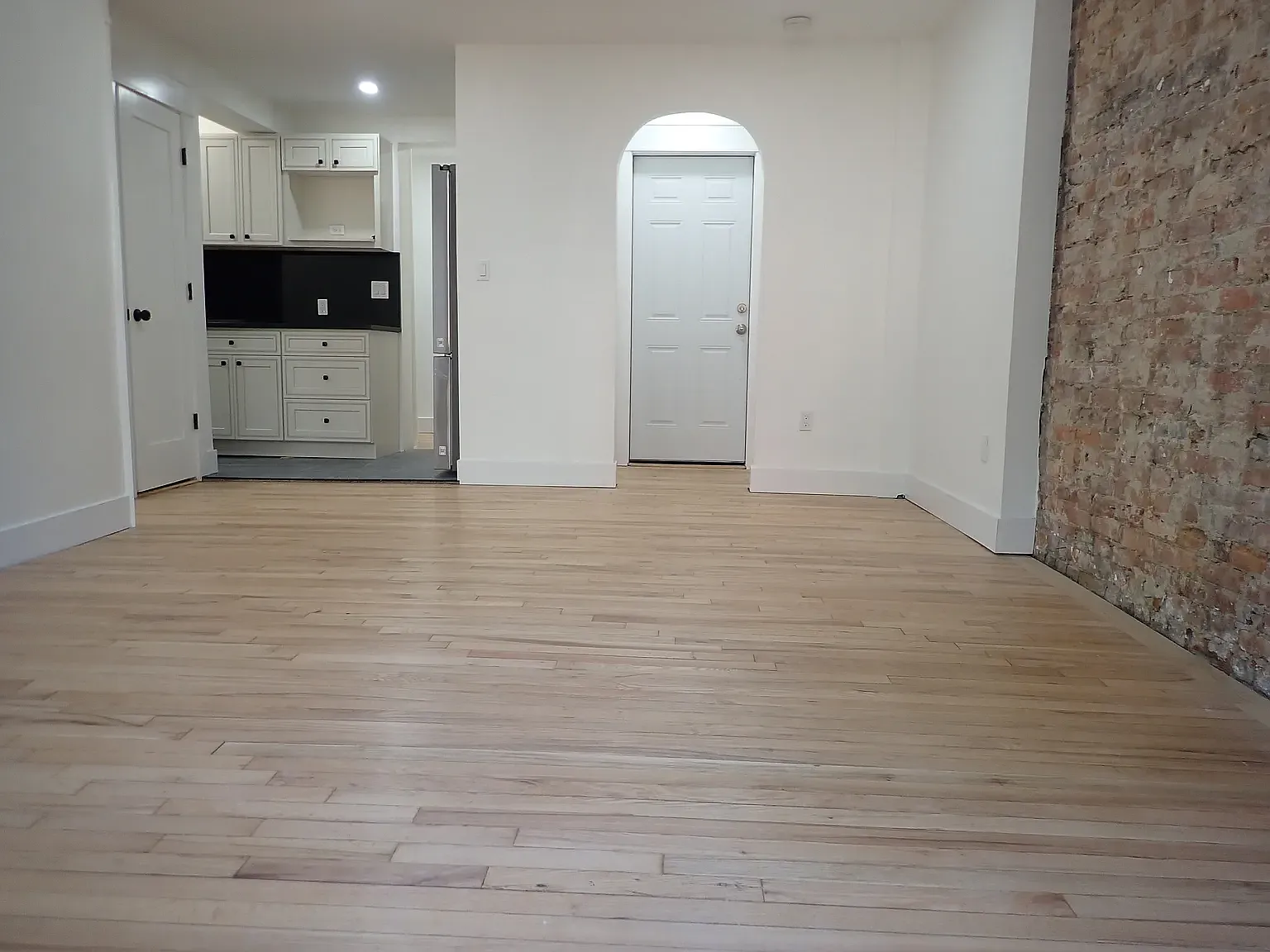250 Carlton Avenue — Photo 3