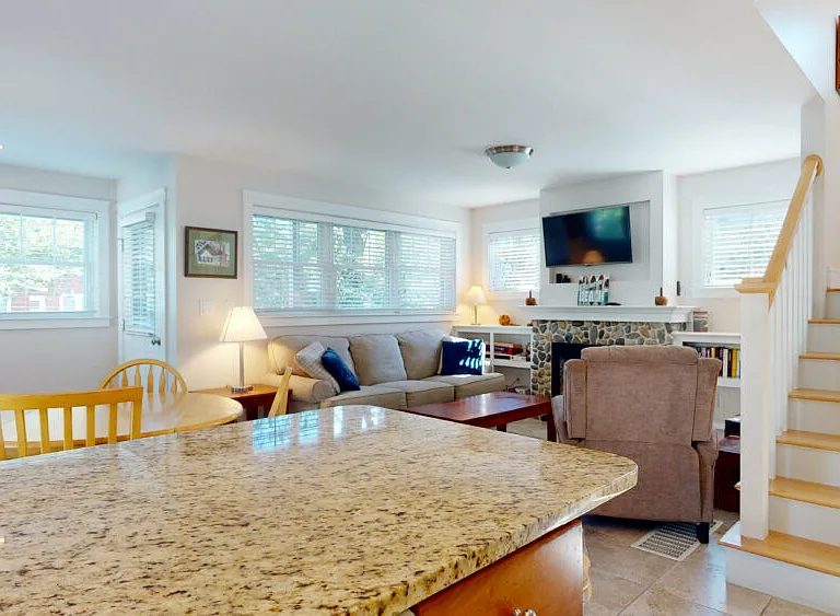 1 Sea Rose Ln — Photo 7