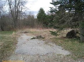 2nd image of 49 Frost Hill Ave