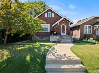 5608 Holly Hills Ave, Saint Louis, MO
