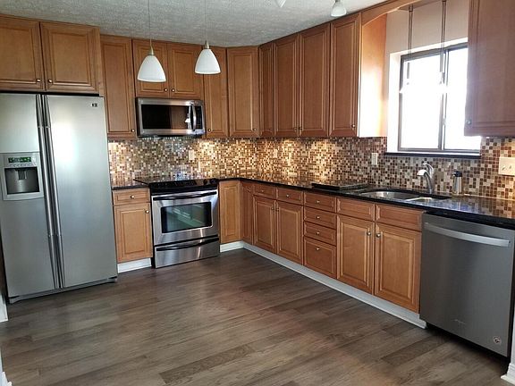 4th image of 4400 Valley Quail Blvd S